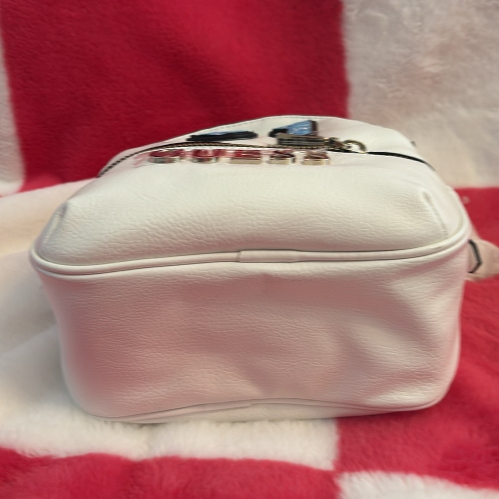 GUESS Mini Backpack NWT - Picture 8 of 13